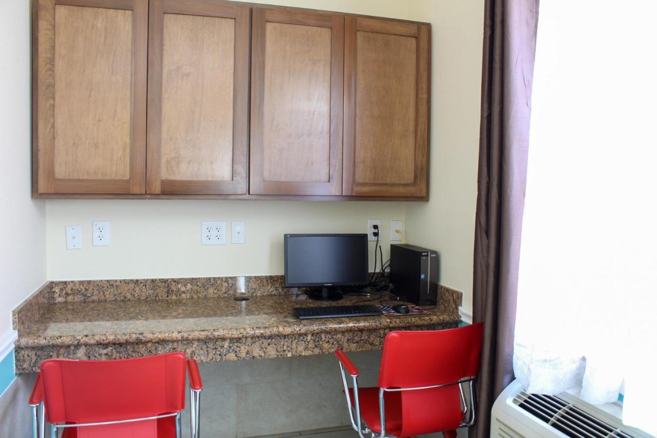 Texas Bungalows Hotel & Hotel Que At Lakeline Austin Сидър Парк Екстериор снимка