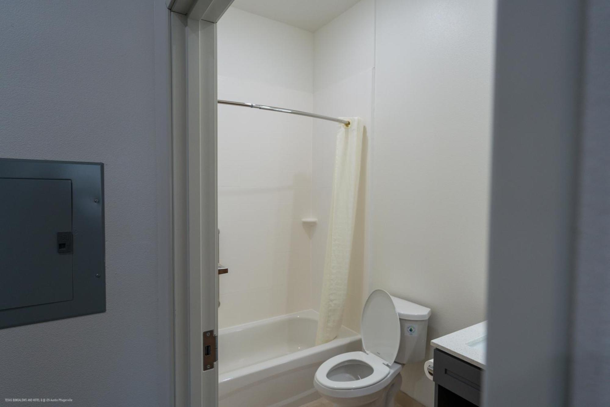 Texas Bungalows Hotel & Hotel Que At Lakeline Austin Сидър Парк Екстериор снимка